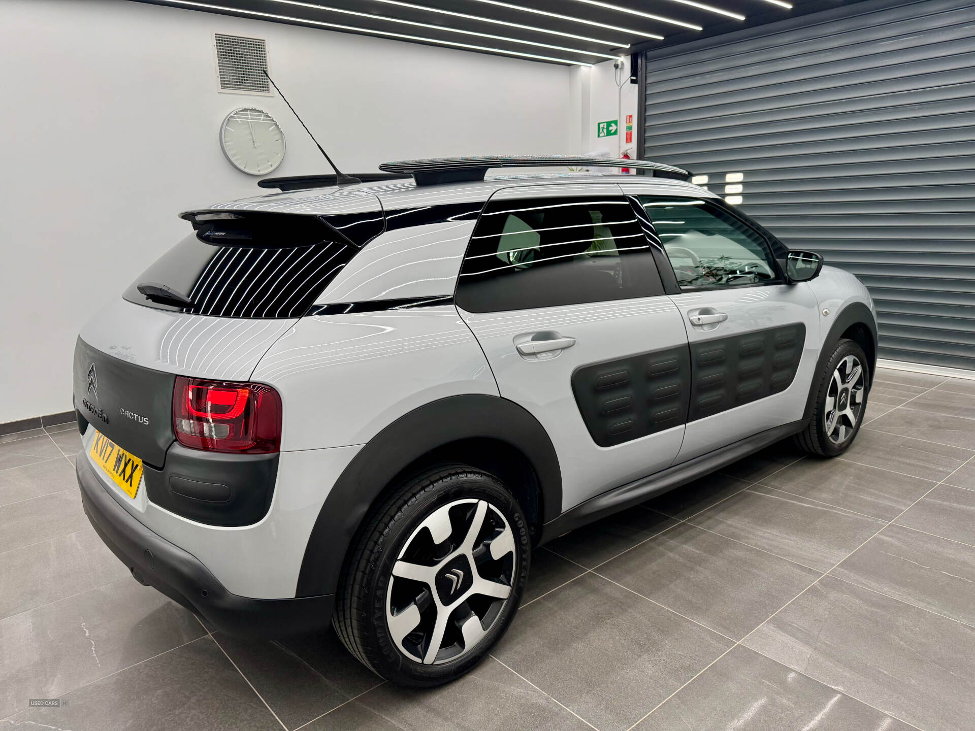 Mar 2017 Citroen C4 Cactus 1.6 BlueHDi Flair 5dr [non Start Stop]