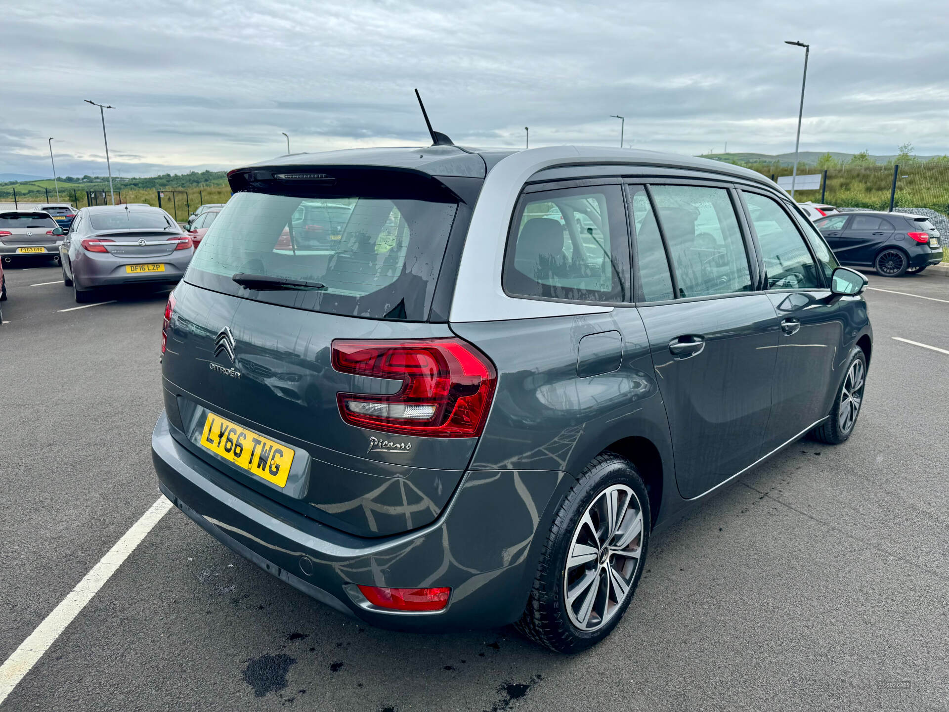 Feb 2017 Citroen C4 Grand Picasso 1.6 BlueHDi Feel 5dr