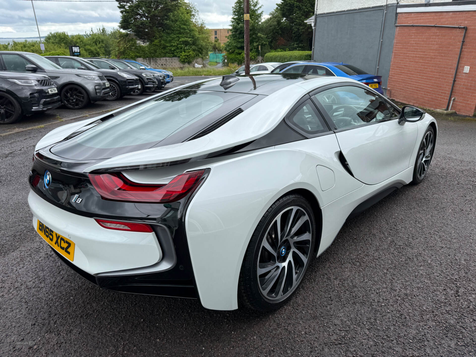 Sep 2015 BMW i8 2dr Auto