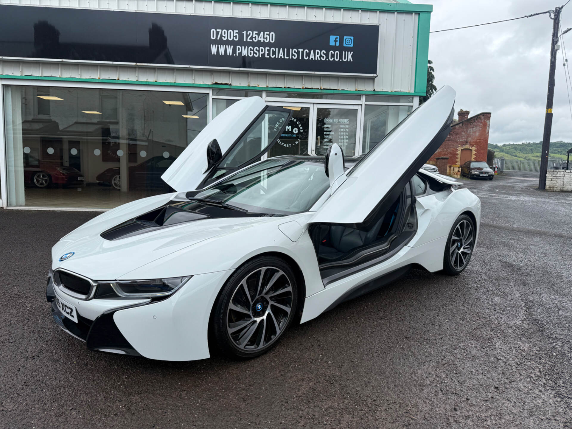 Sep 2015 BMW i8 2dr Auto