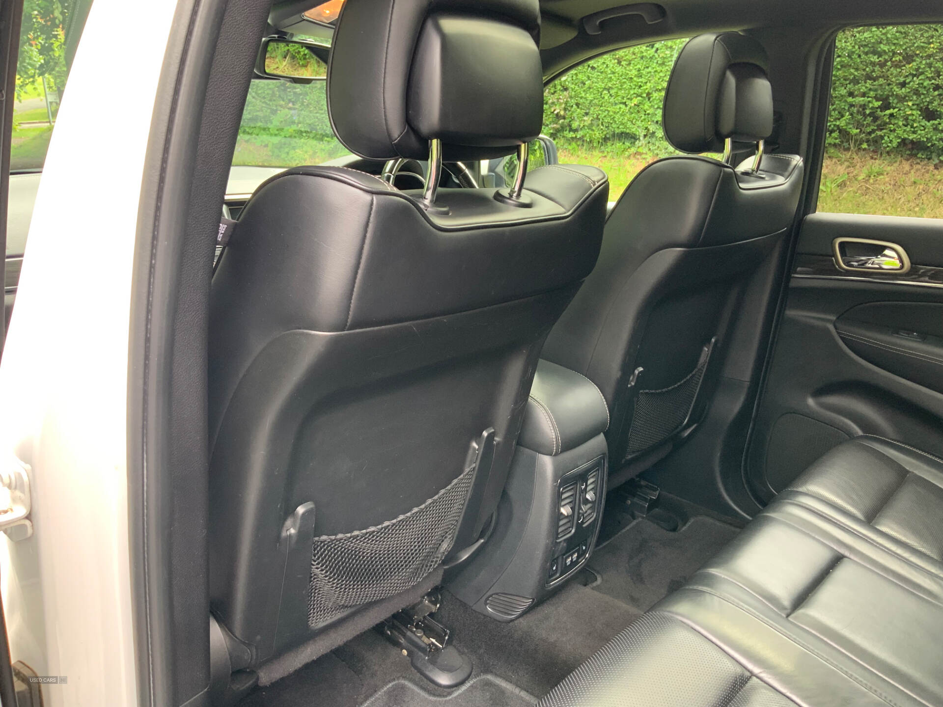 Jun 2015 Jeep Grand Cherokee 3.0 CRD Overland 5dr Auto