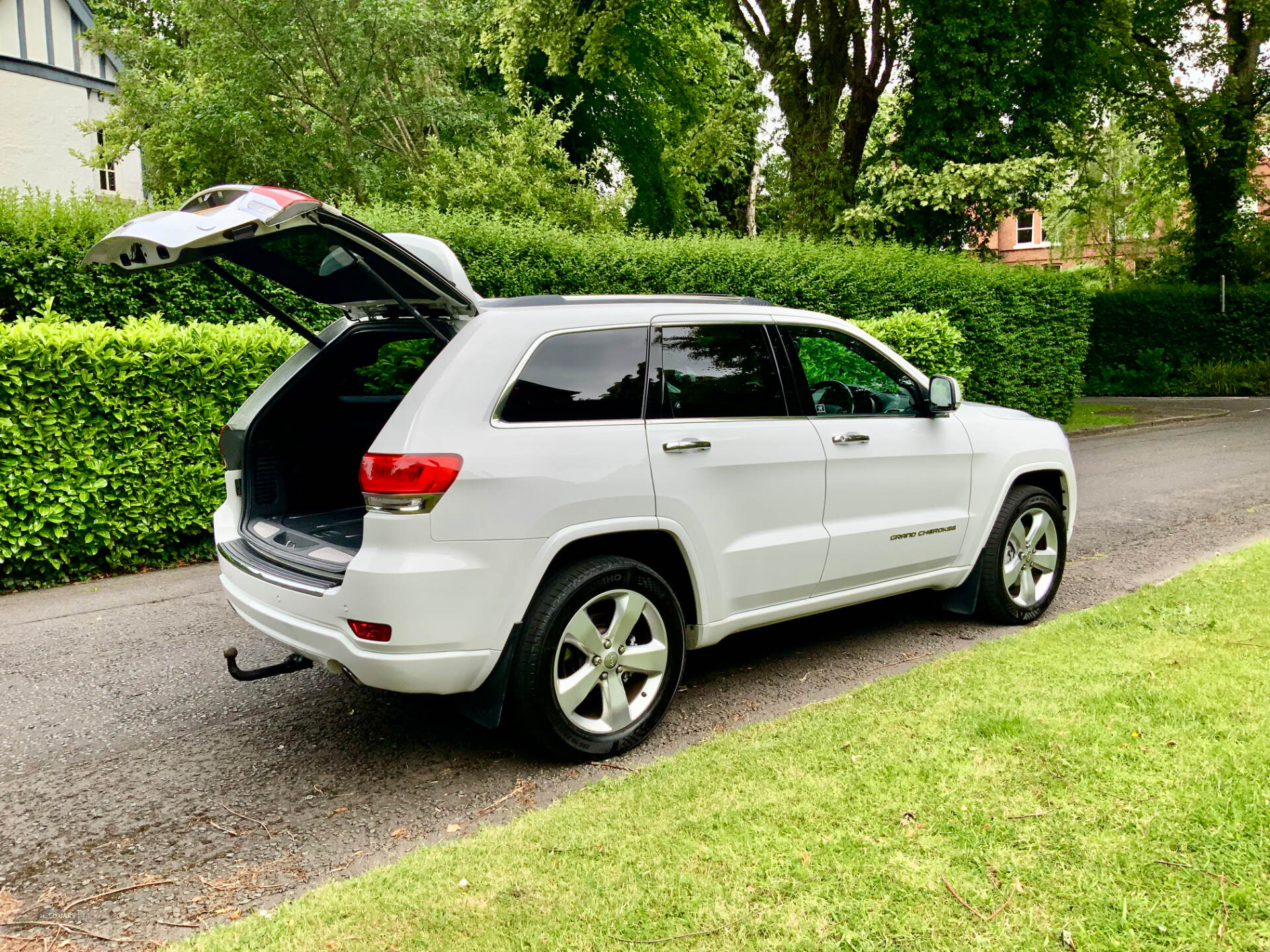 Jun 2015 Jeep Grand Cherokee 3.0 CRD Overland 5dr Auto