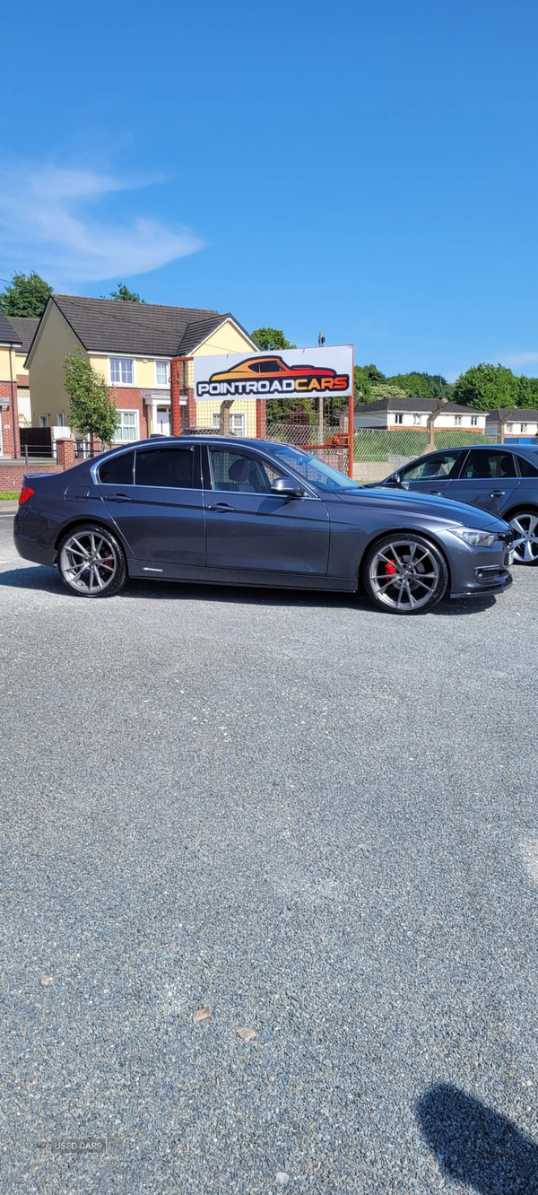 BMW 3 Series DIESEL SALOON in Down