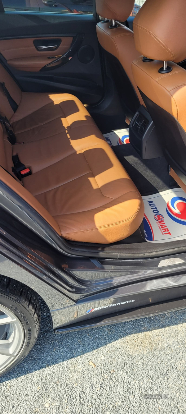 BMW 3 Series DIESEL SALOON in Down