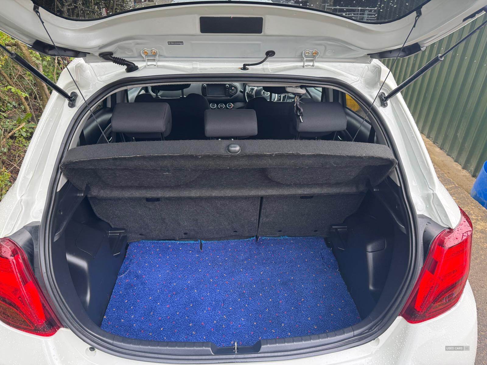 Oct 2015 Toyota Yaris 1.4 D-4D Icon 5dr