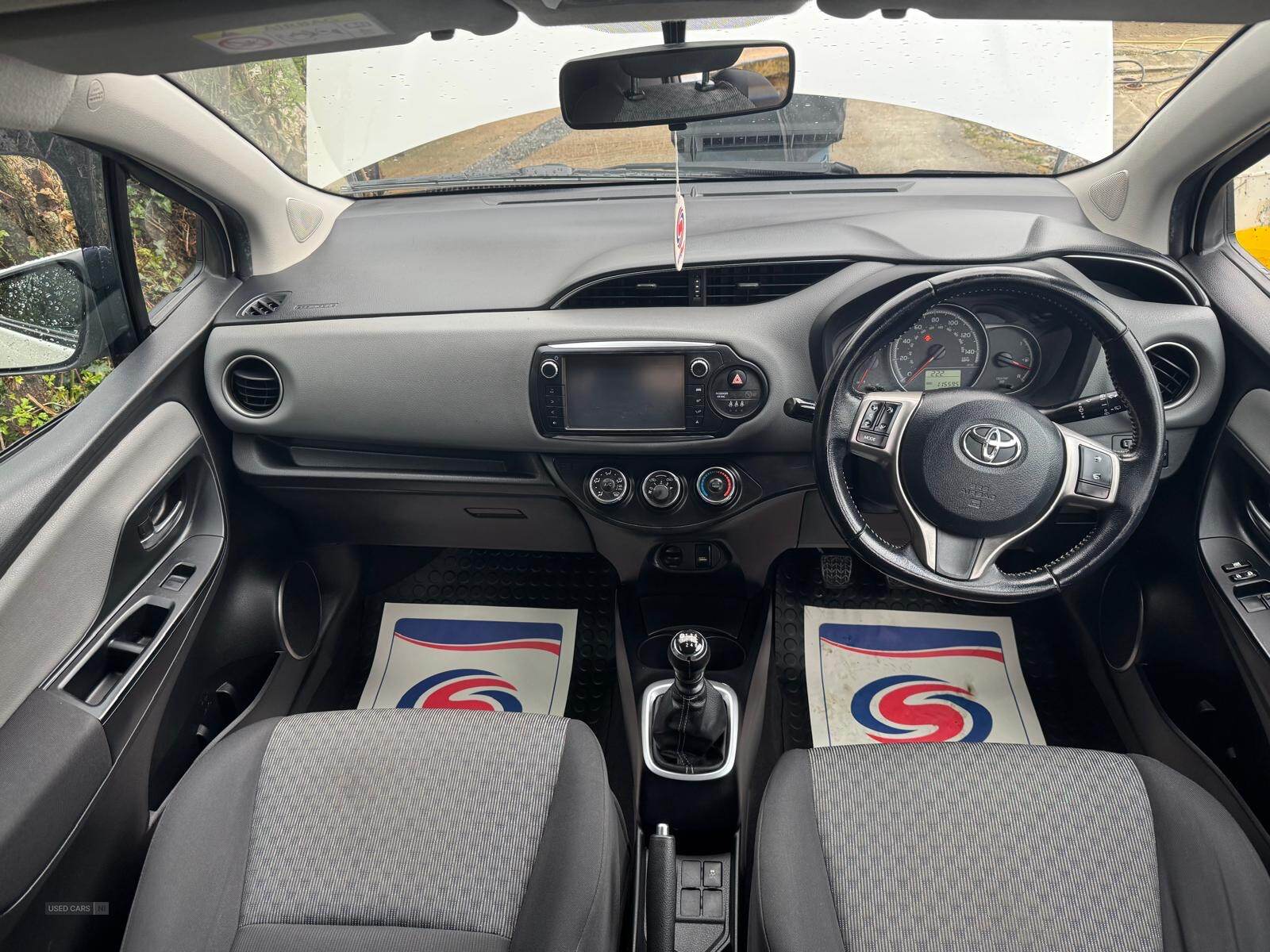 Oct 2015 Toyota Yaris 1.4 D-4D Icon 5dr