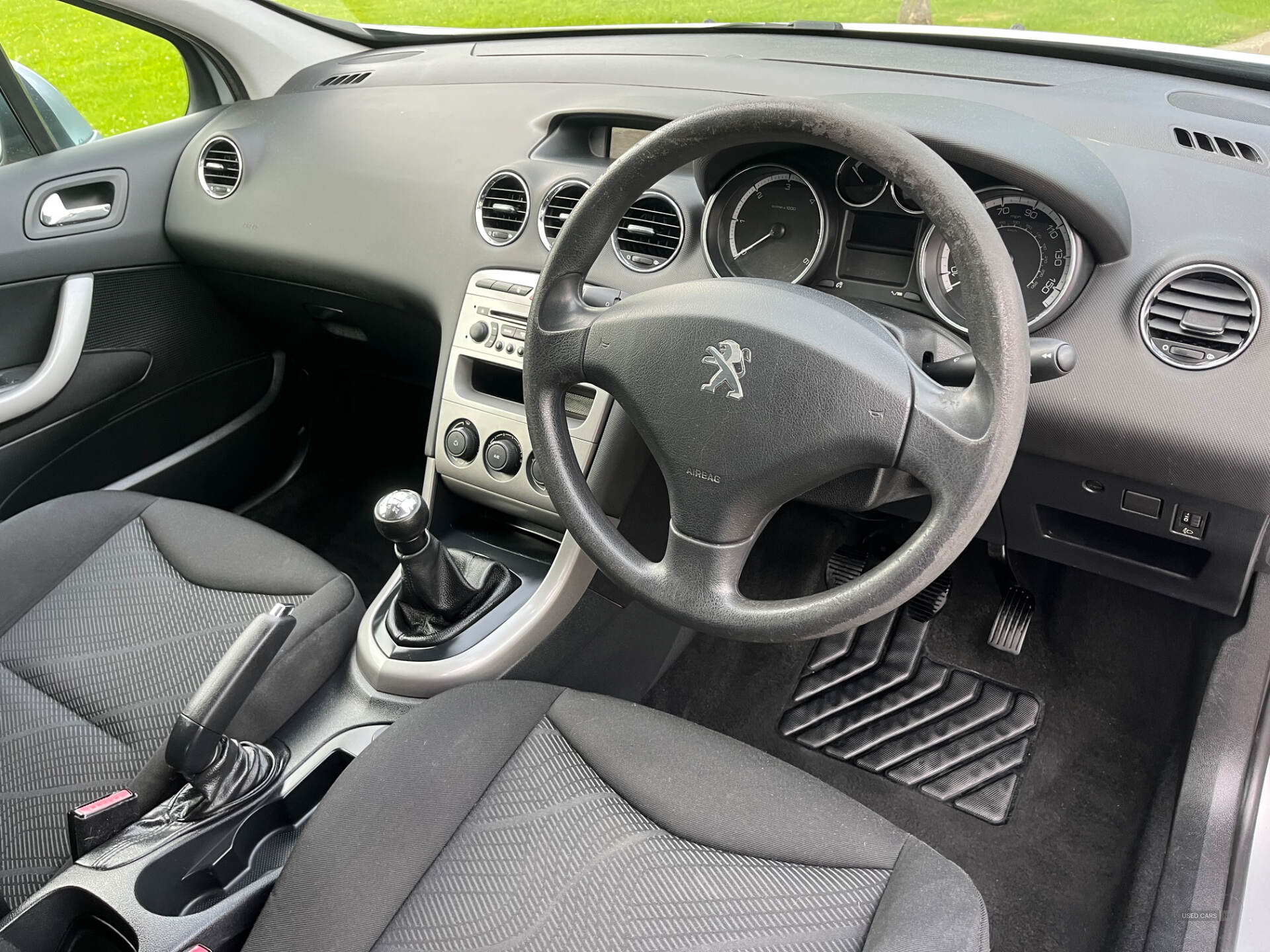 Apr 2012 Peugeot 308 1.6 HDi 92 Access 5dr