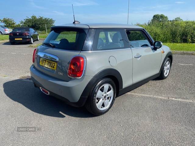 Sep 2015 MINI Hatch 1.2 One 3dr