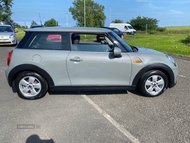 Sep 2015 MINI Hatch 1.2 One 3dr