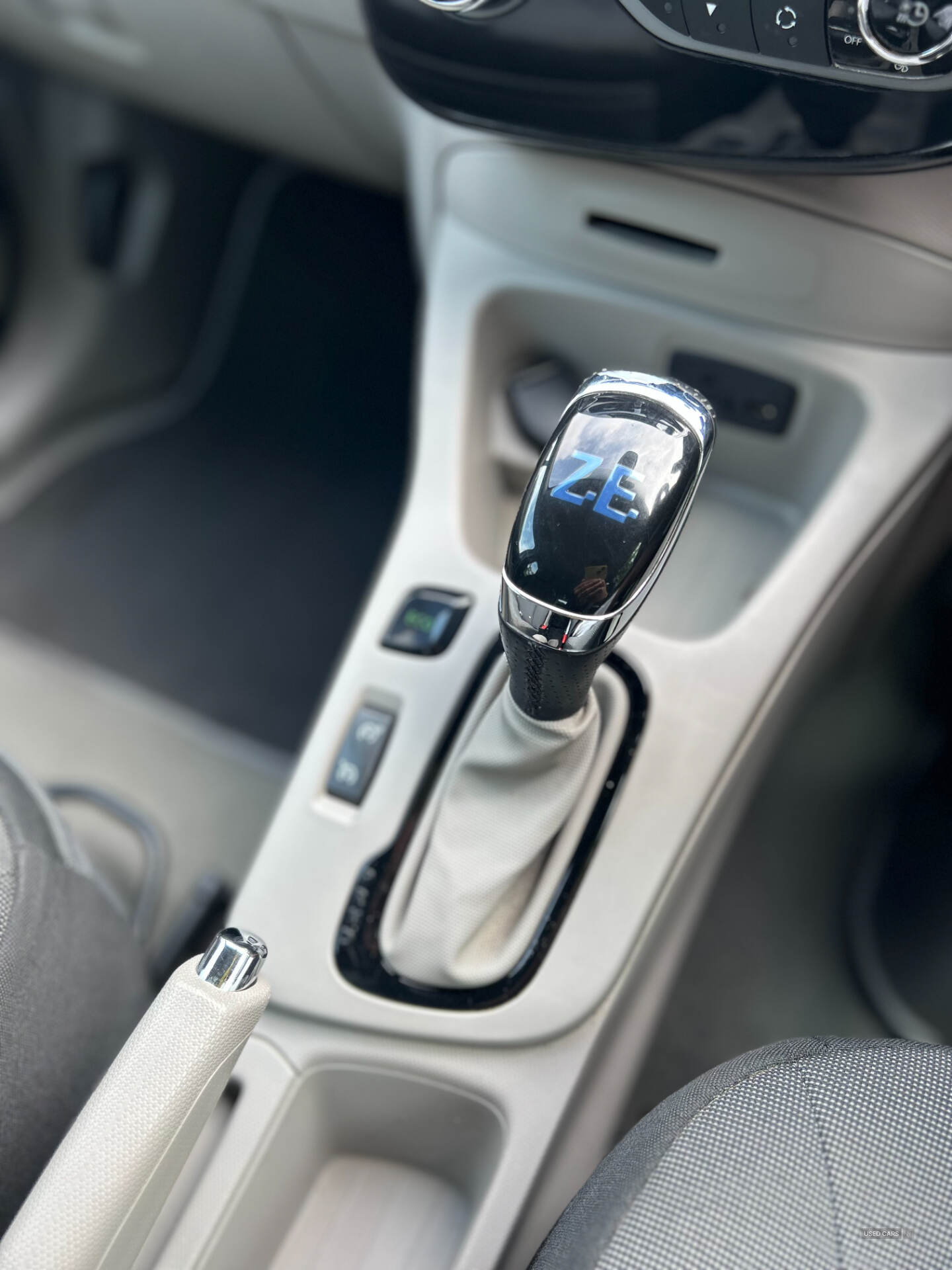 Feb 2016 Renault Zoe 65kW Dynamique Nav 22kWh 5dr Auto