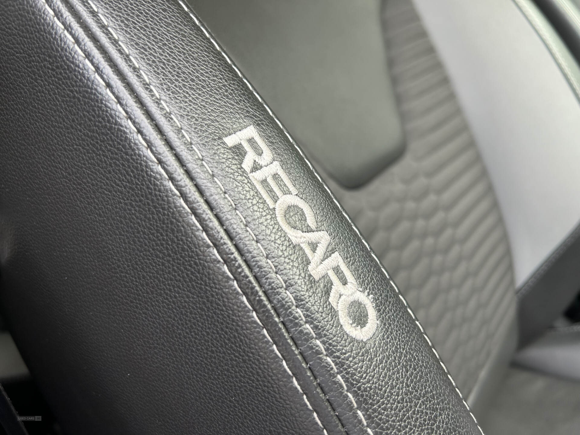 Jun 2017 Ford Focus 2.0T EcoBoost ST-2 5dr