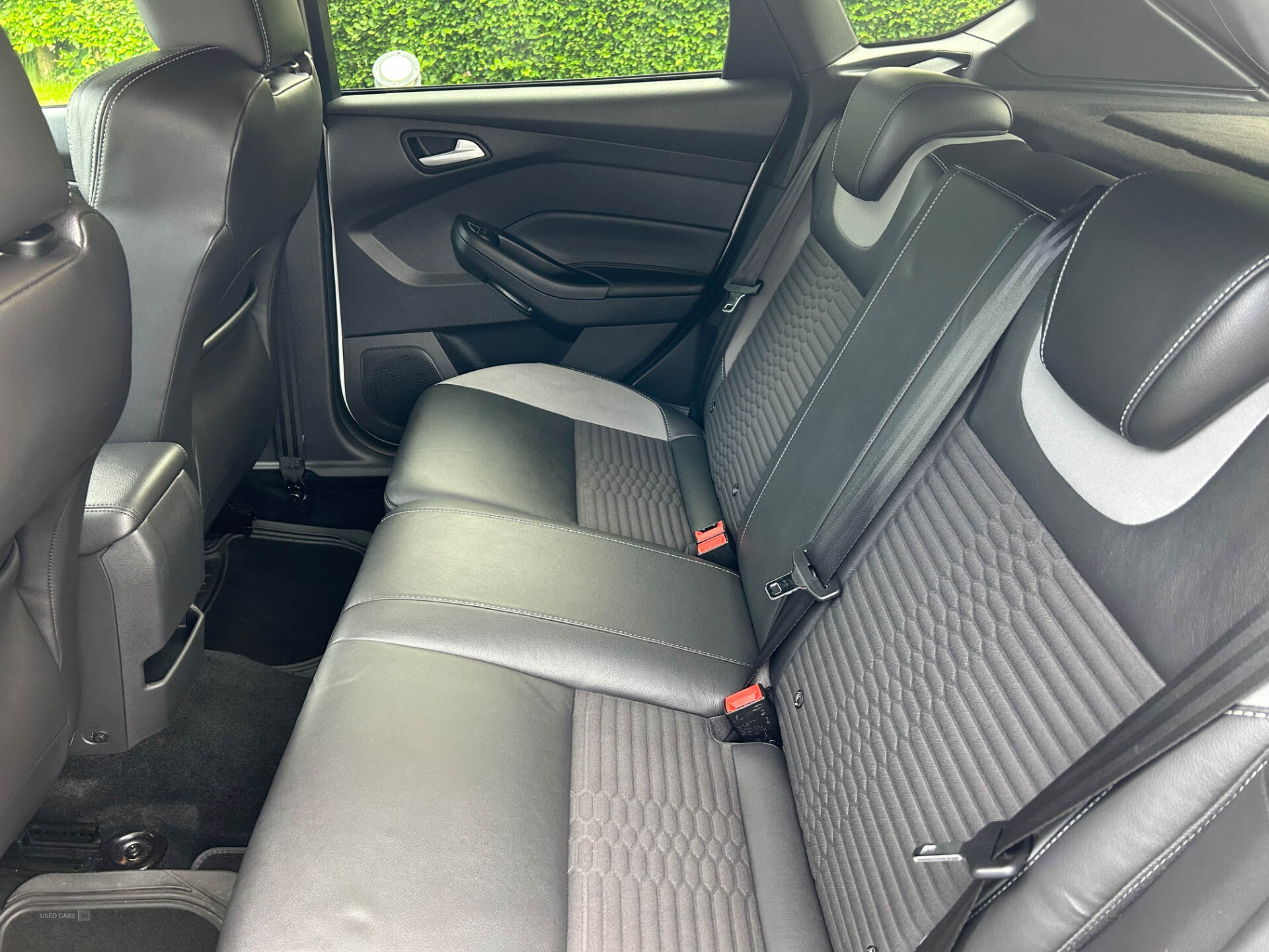 Jun 2017 Ford Focus 2.0T EcoBoost ST-2 5dr