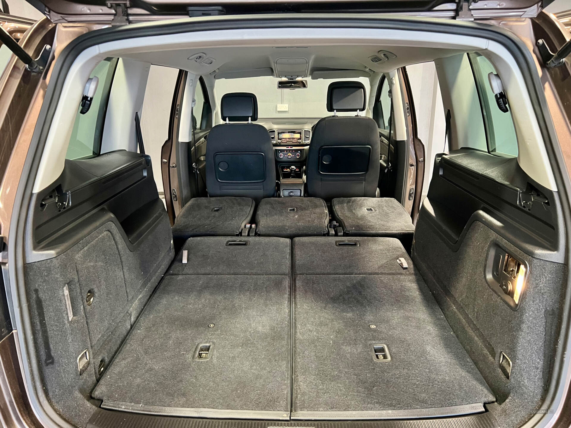 Nov 2013 Volkswagen Sharan 2.0 TDI CR BlueMotion Tech 140 SE 5dr