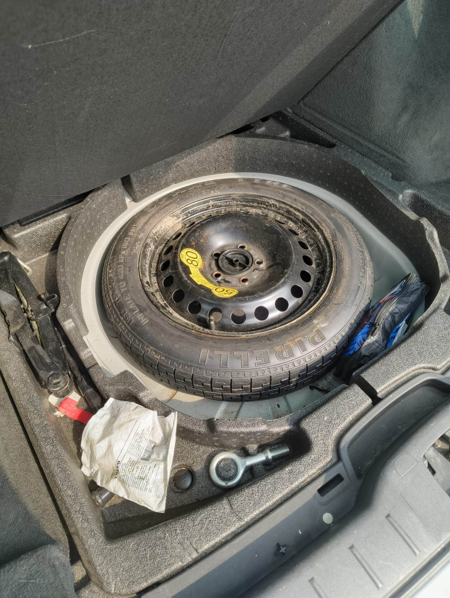 Mar 2010 Volvo V50 1.6D DRIVe R DESIGN 5dr