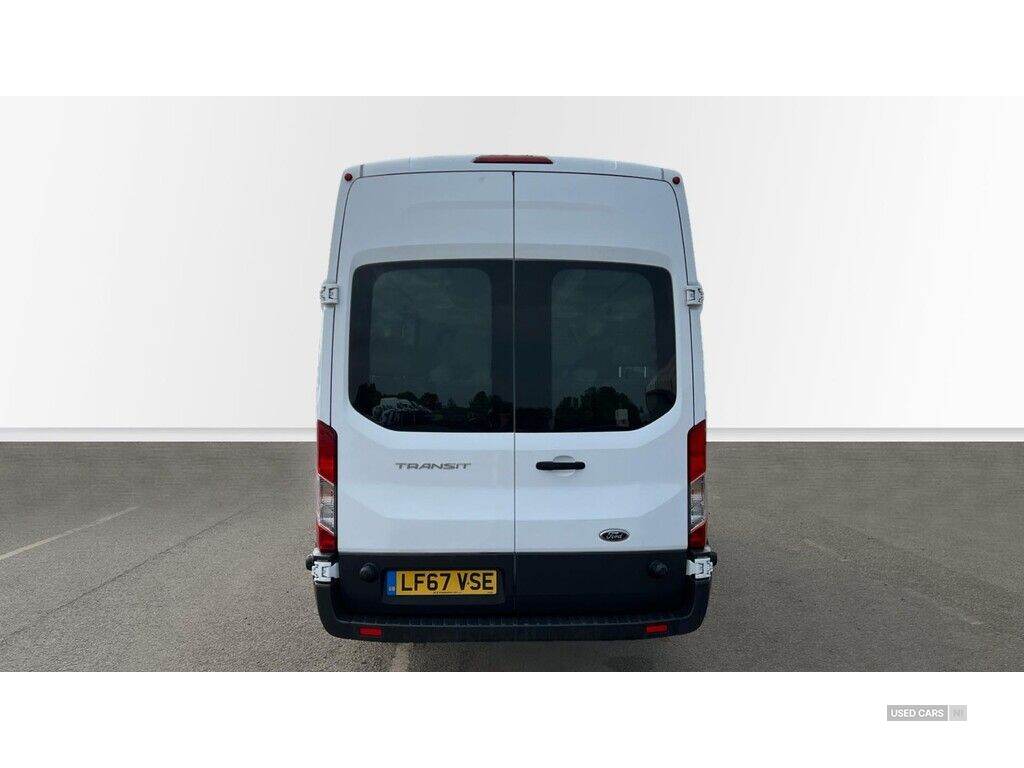 Sep 2017 Ford Transit Minibus 2.2 TDCi 125ps H3 17 Seater
