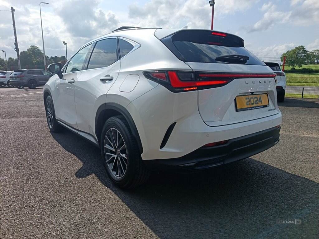 2024 Lexus NX-Series 2.5 350h SUV 5dr Petrol Hybrid E-CVT 4WD Euro 6 (s/s) (245 ps)