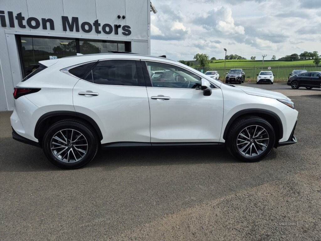 2024 Lexus NX-Series 2.5 350h SUV 5dr Petrol Hybrid E-CVT 4WD Euro 6 (s/s) (245 ps)