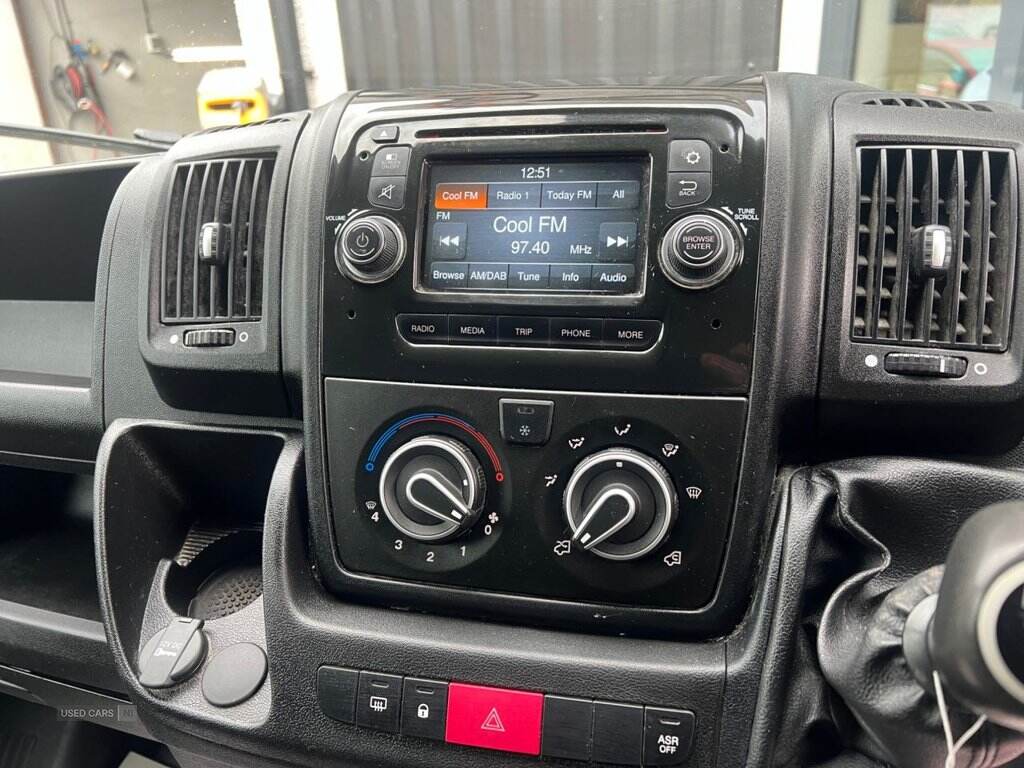Oct 2018 Citroen Relay 2.0 BlueHDi H2 Van 130ps Enterprise