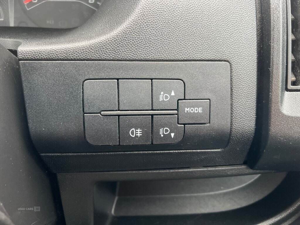 Oct 2018 Citroen Relay 2.0 BlueHDi H2 Van 130ps Enterprise