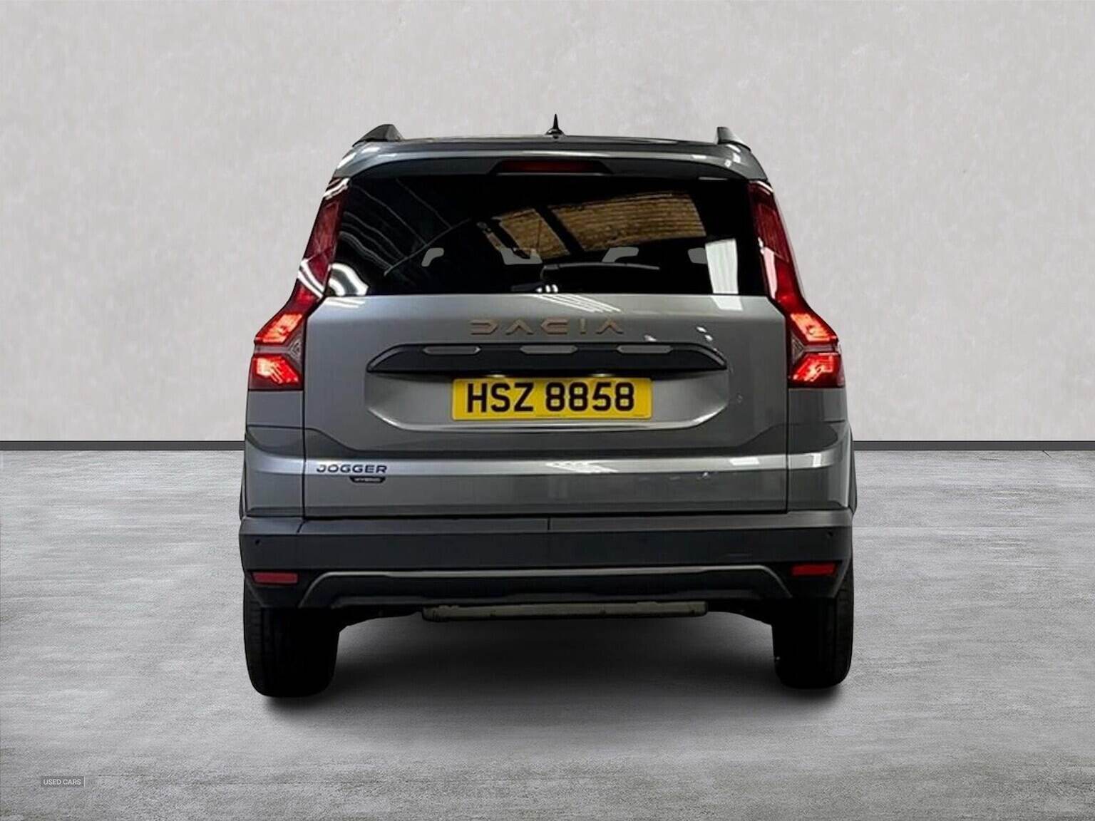 Sep 2024 Dacia Jogger 1.6 Hev Extreme 5Dr Auto