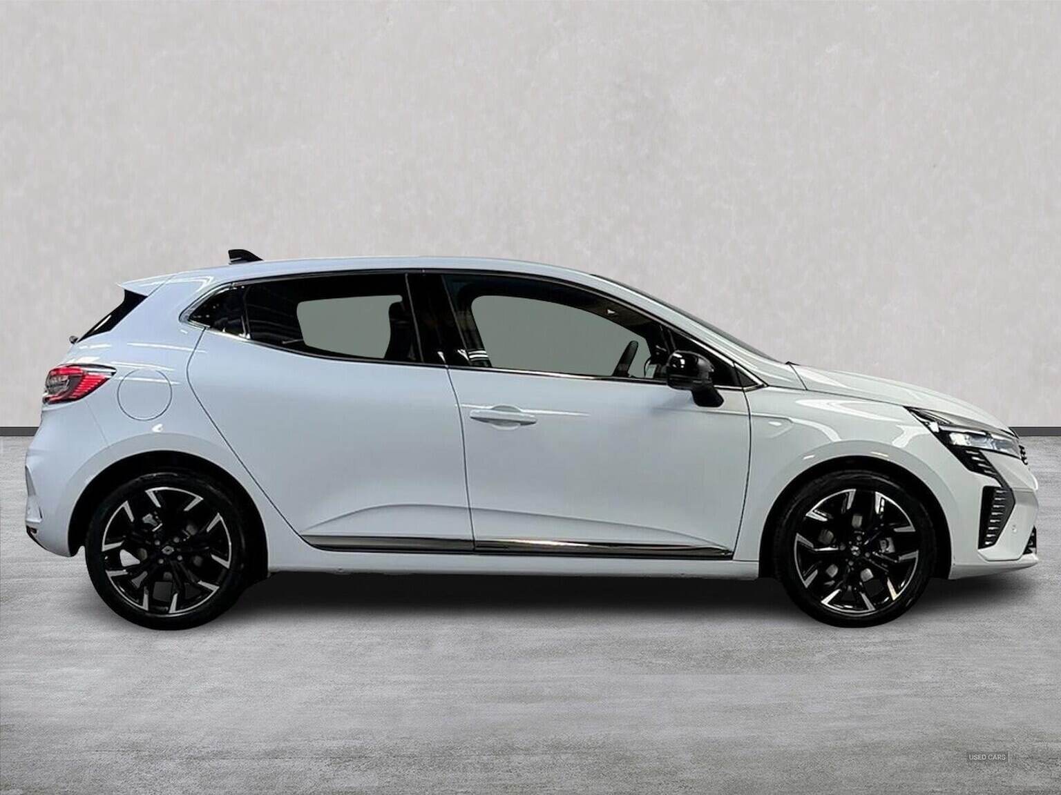 May 2025 Renault Clio 1.6 E-Tech Full Hybrid 145 Techno 5Dr Auto