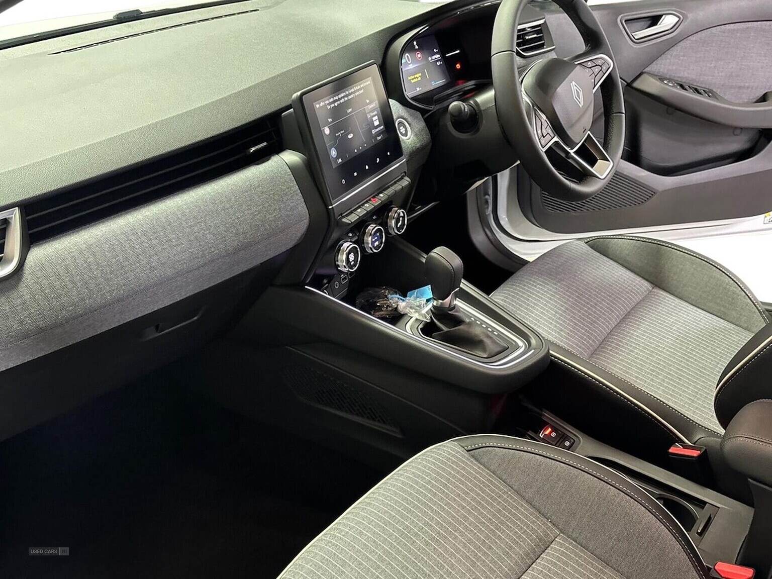 May 2025 Renault Clio 1.6 E-Tech Full Hybrid 145 Techno 5Dr Auto