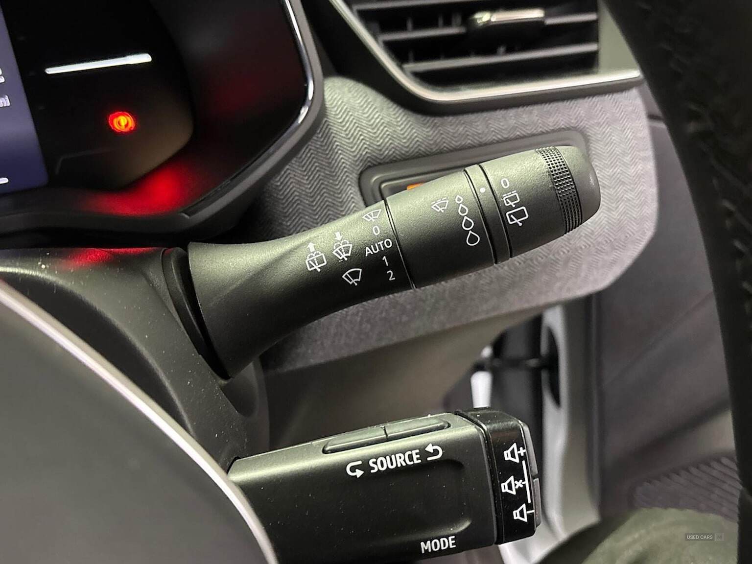 May 2025 Renault Clio 1.6 E-Tech Full Hybrid 145 Techno 5Dr Auto