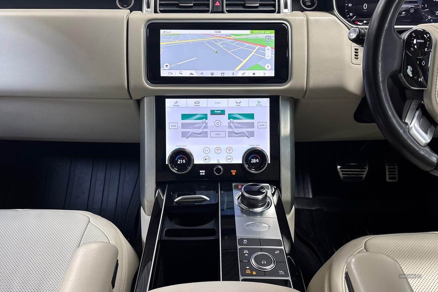 Jun 2021 Land Rover Range Rover 3.0 D300 Westminster Black 4Dr Auto