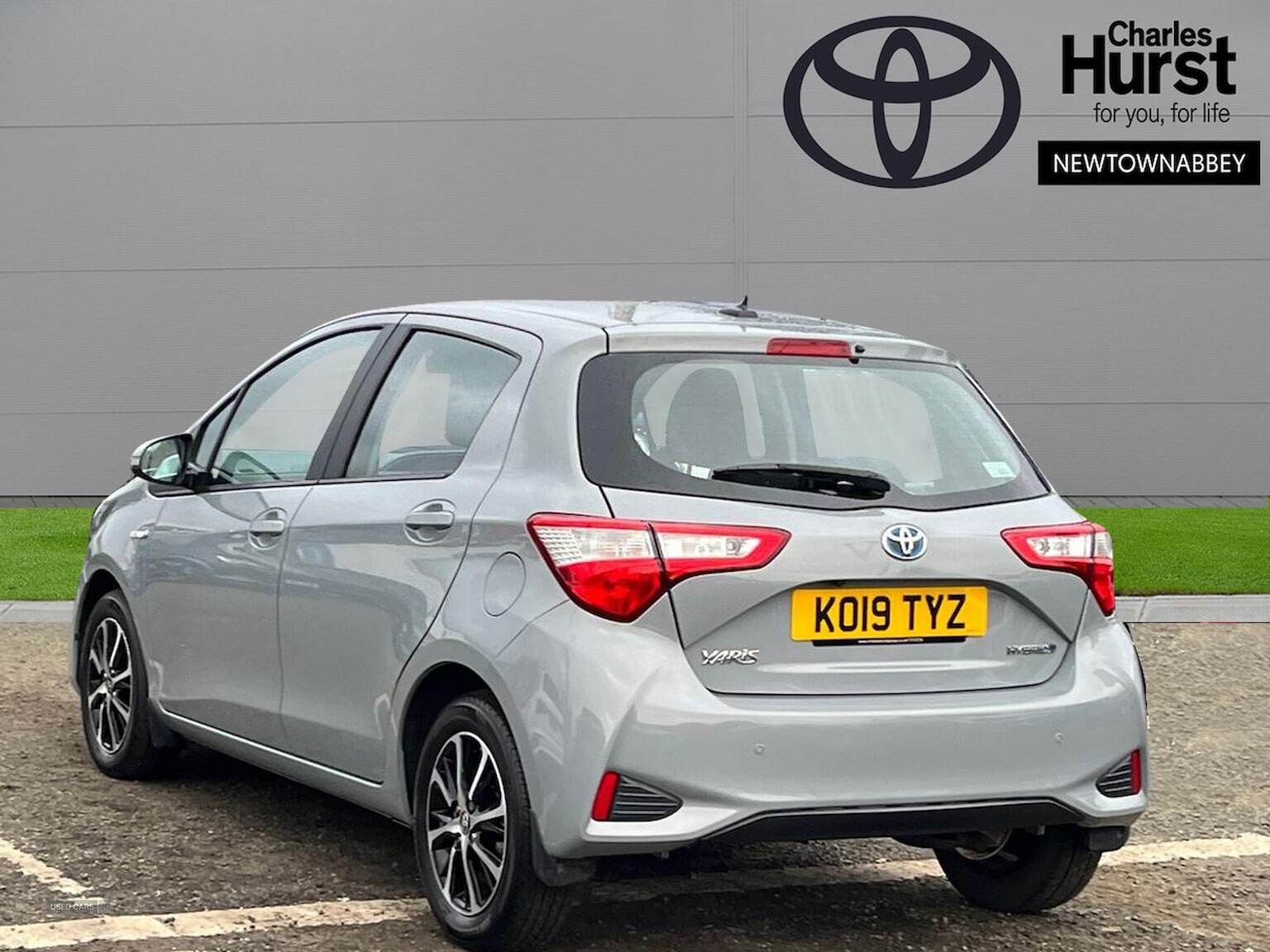 Apr 2019 Toyota Yaris 1.5 Hybrid Icon Tech 5Dr Cvt
