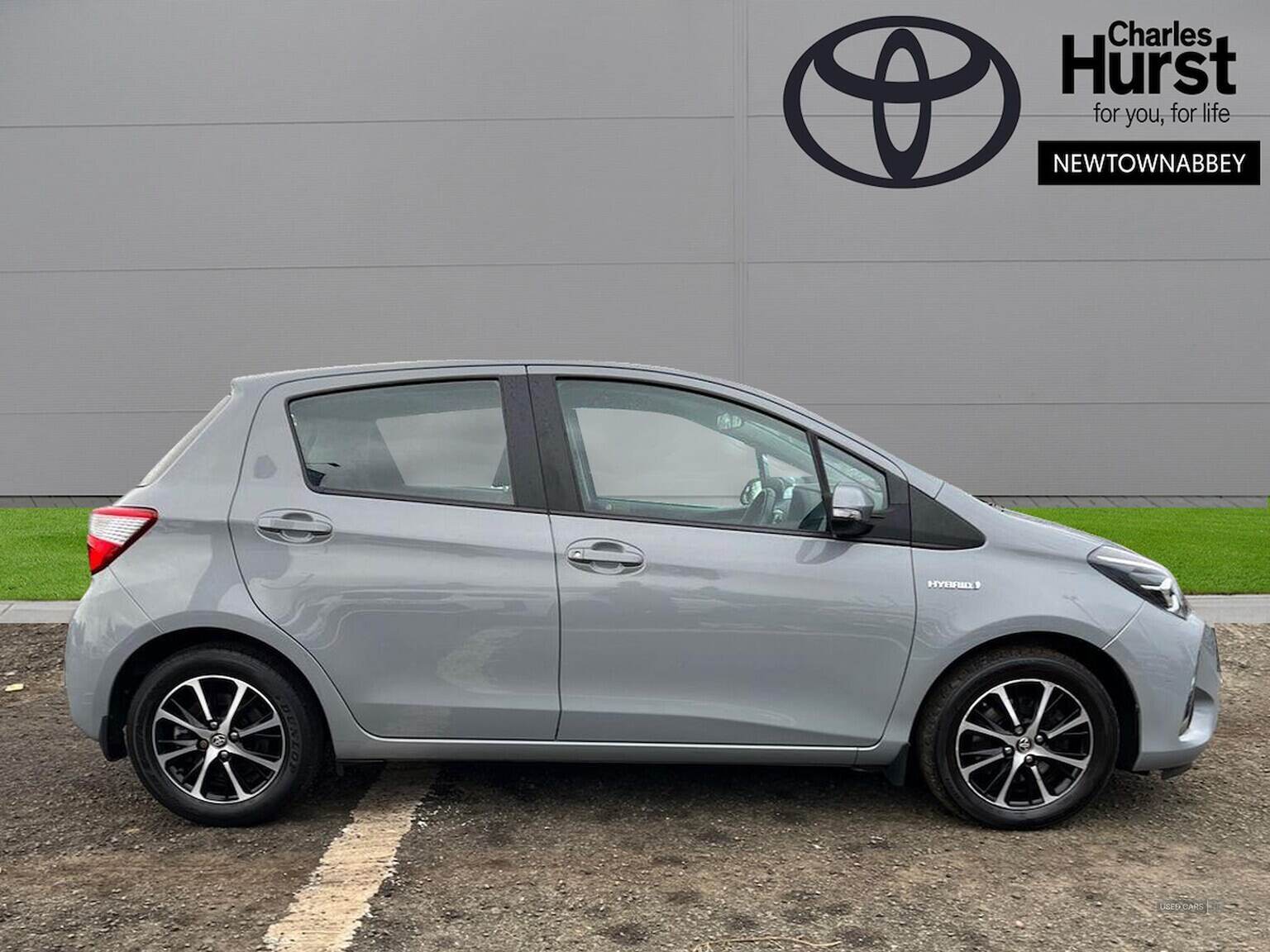 Apr 2019 Toyota Yaris 1.5 Hybrid Icon Tech 5Dr Cvt
