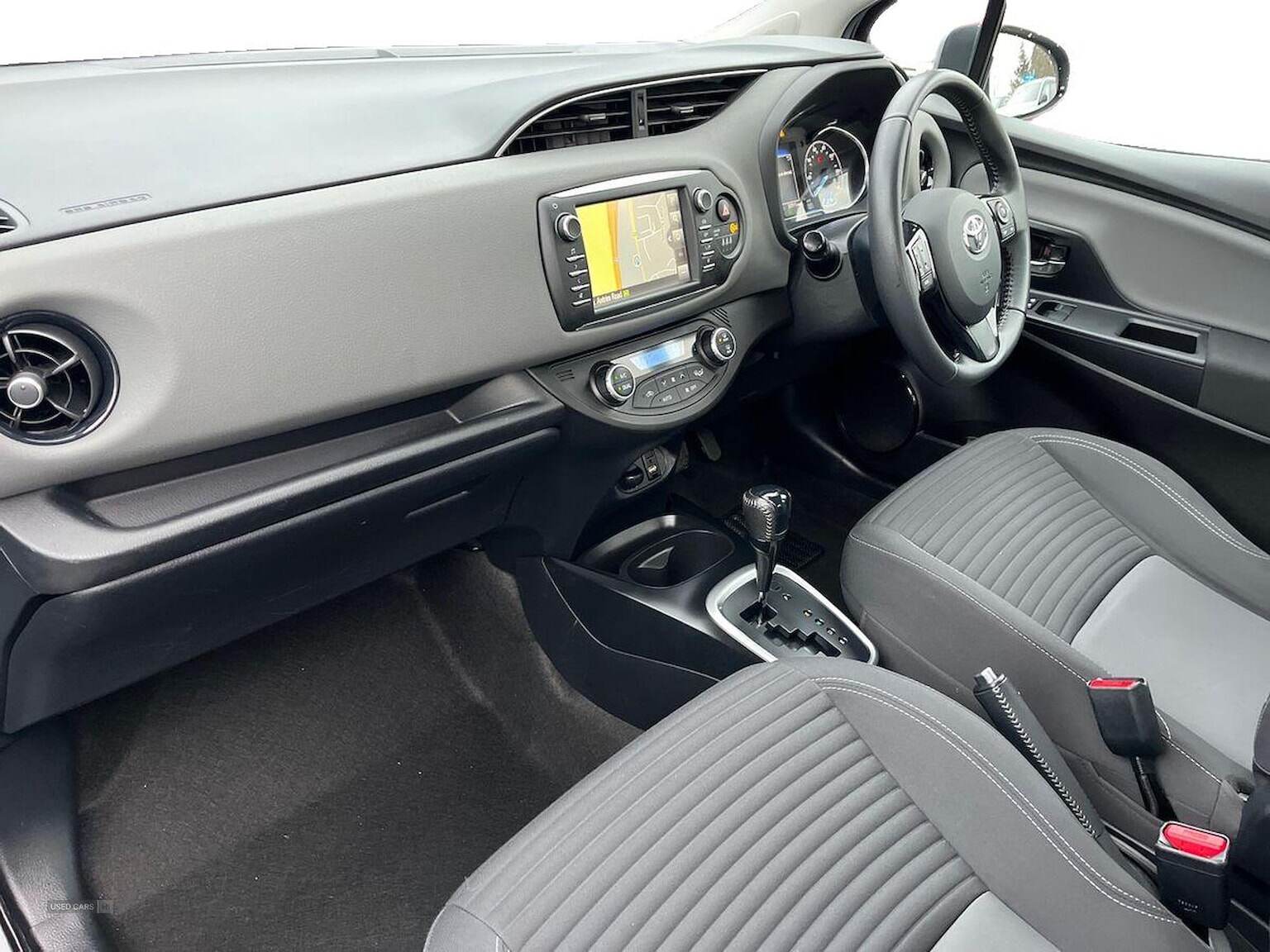 Apr 2019 Toyota Yaris 1.5 Hybrid Icon Tech 5Dr Cvt