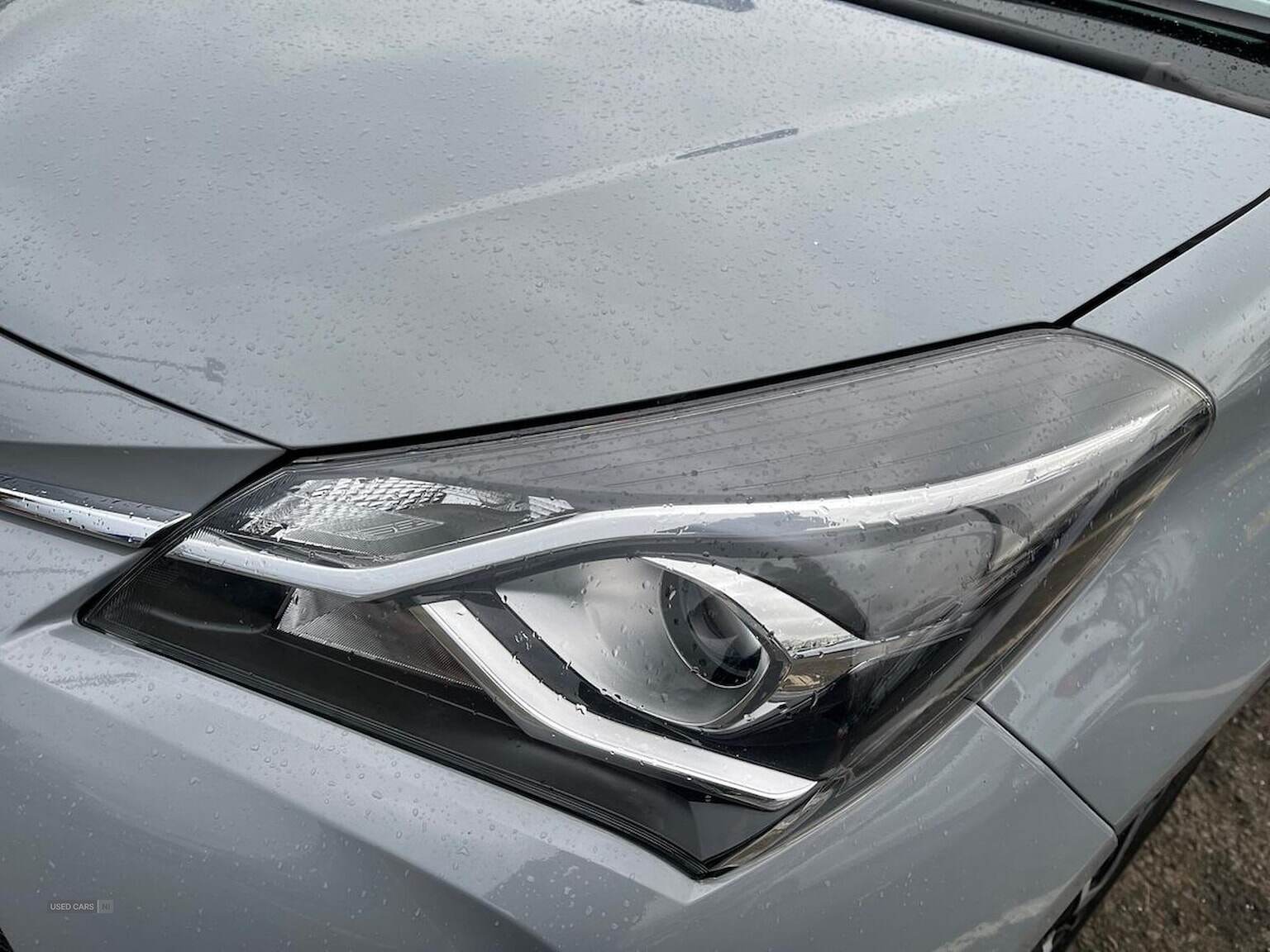 Apr 2019 Toyota Yaris 1.5 Hybrid Icon Tech 5Dr Cvt