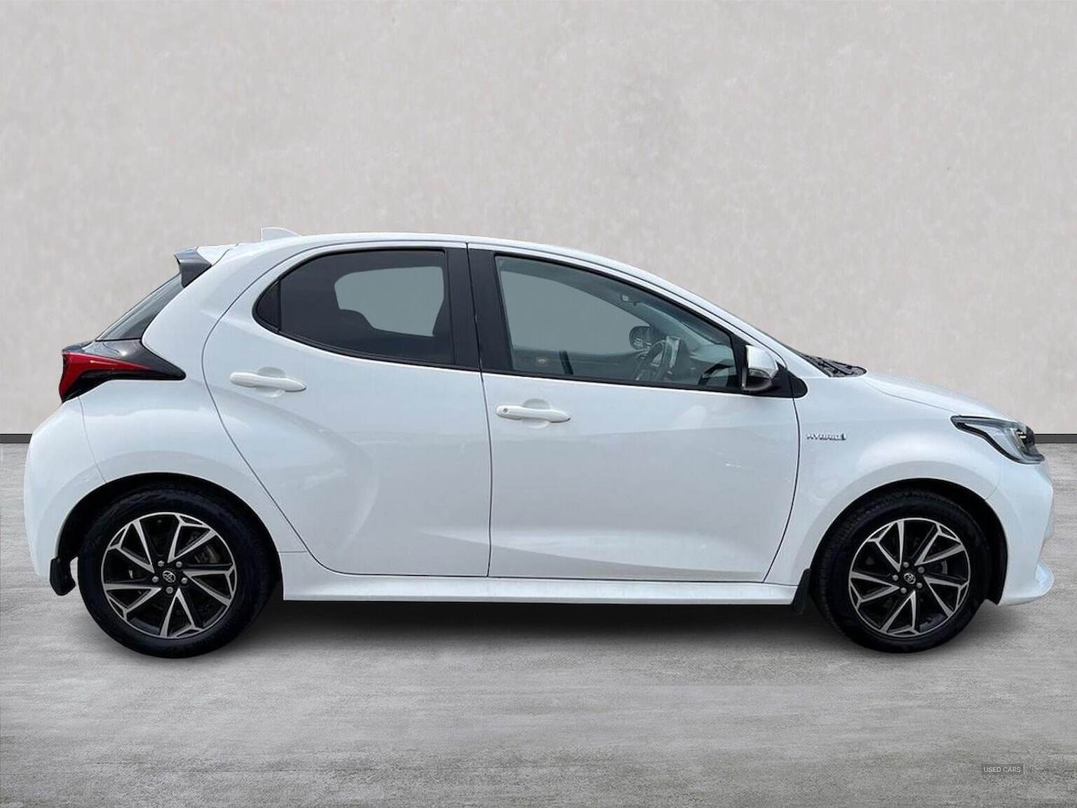 Aug 2021 Toyota Yaris 1.5 Hybrid Design 5Dr Cvt