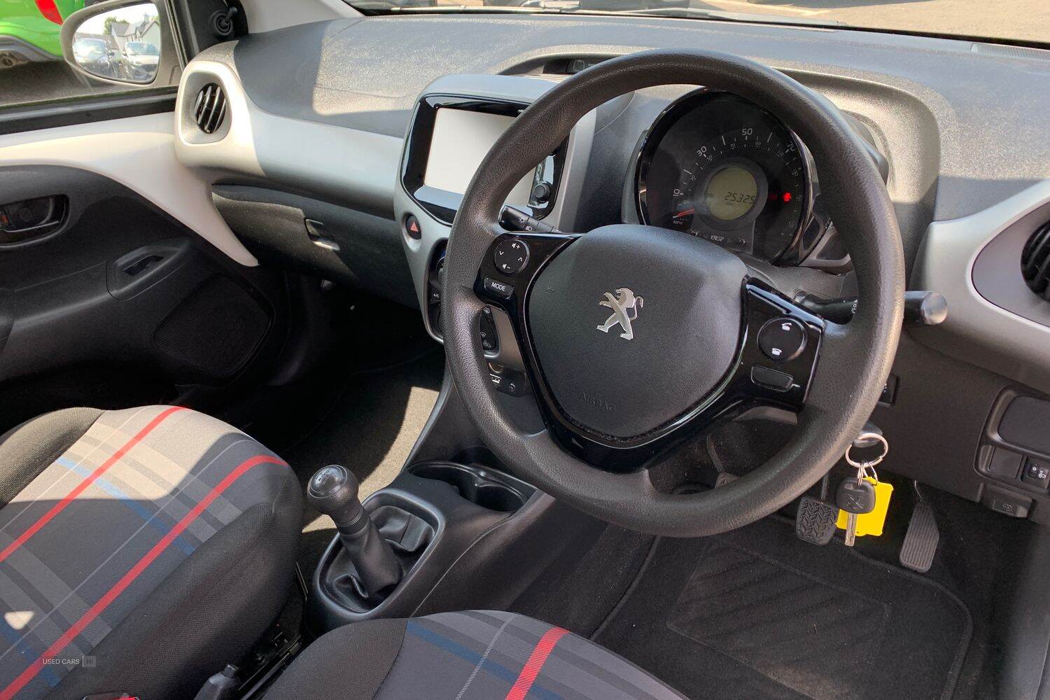2016 Peugeot 108 1.0 Active Hatchback 5dr in White with only 25K