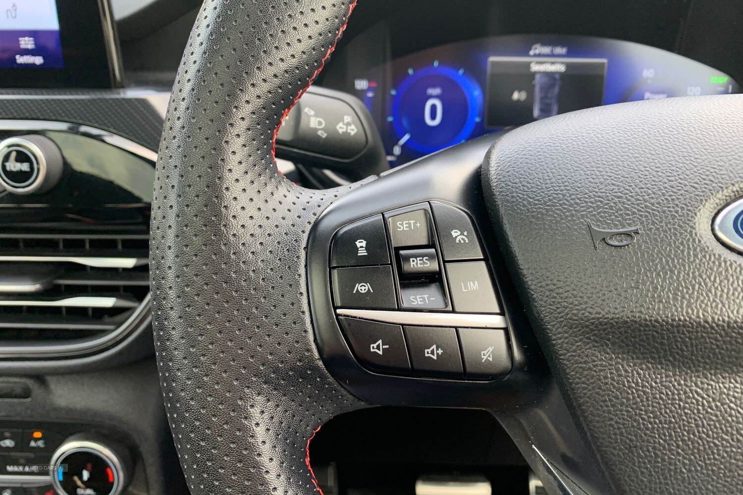 2024 Ford Kuga 2.5 Duratec 14.4kWh PHEV Graphite Tech Edition in Grey Matter with 25K + £££ Extras