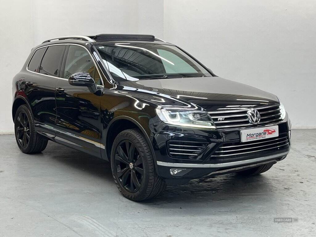 Sep 2016 Volkswagen Touareg 3.0 V6 TDI BlueMotion Tech 262 R-Line 5dr Tip Auto
