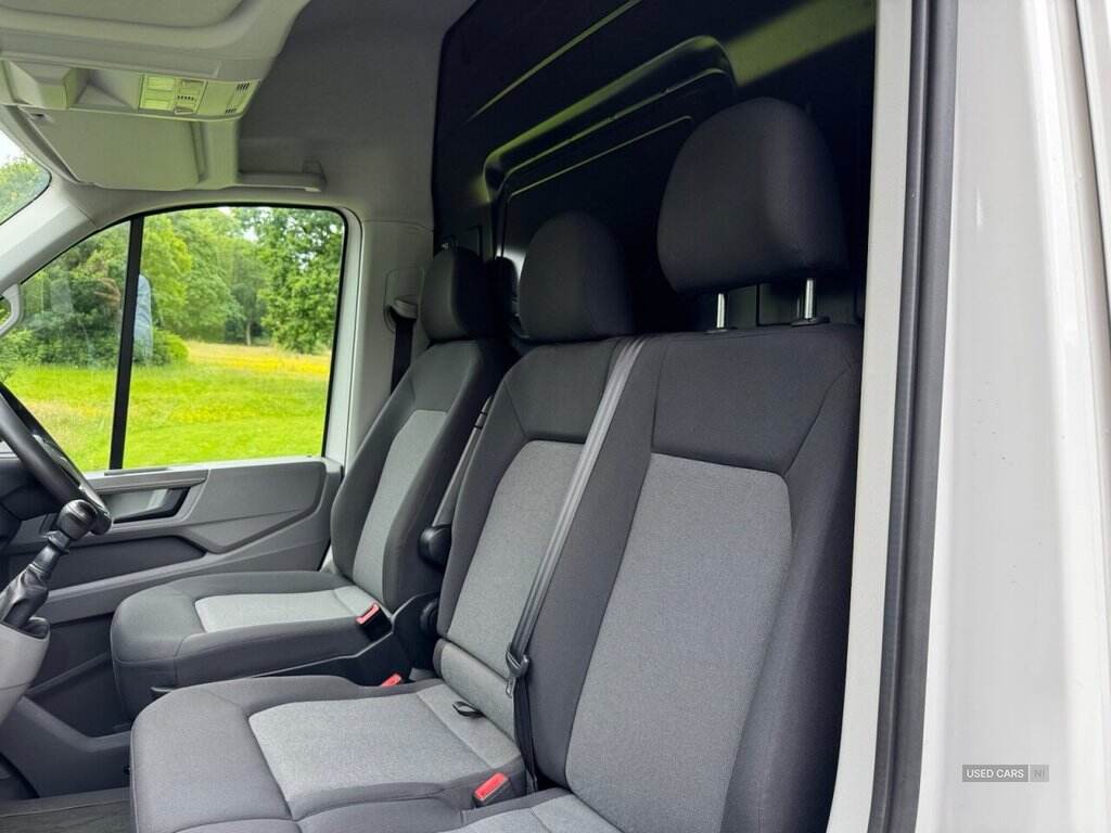 Apr 2019 Volkswagen Crafter 2.0 TDI 140PS Trendline High Roof Van