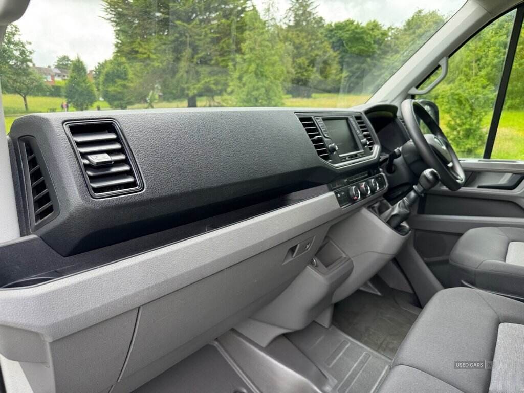 Apr 2019 Volkswagen Crafter 2.0 TDI 140PS Trendline High Roof Van