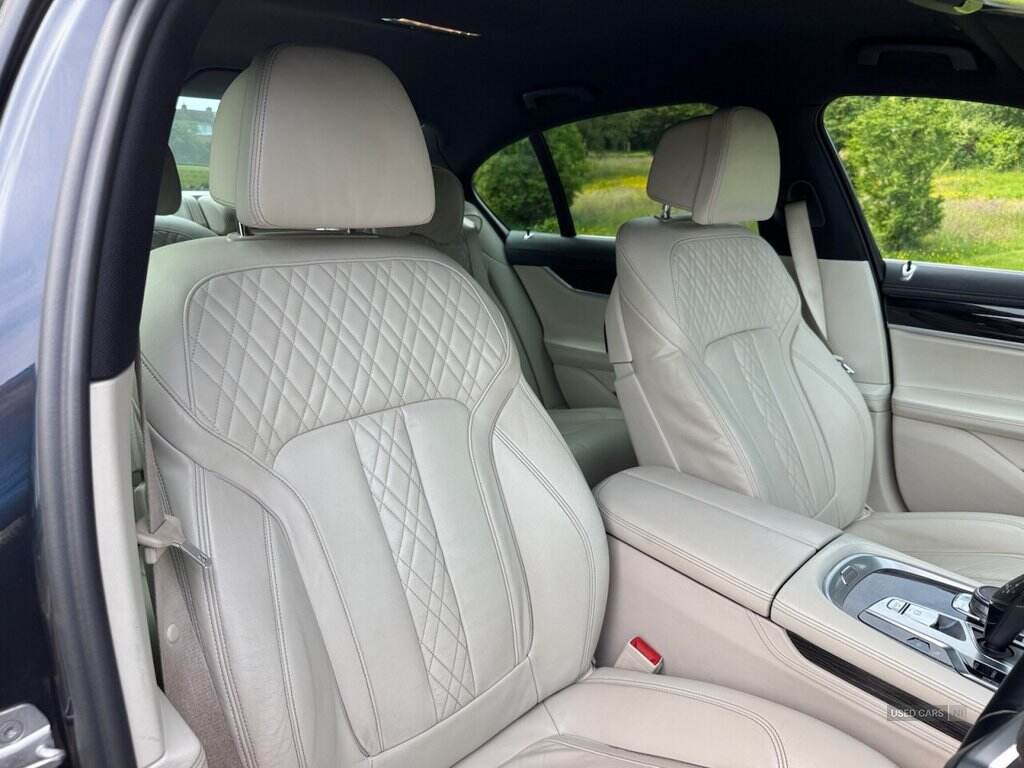 Sep 2016 BMW 7 Series 730d M Sport 4dr Auto