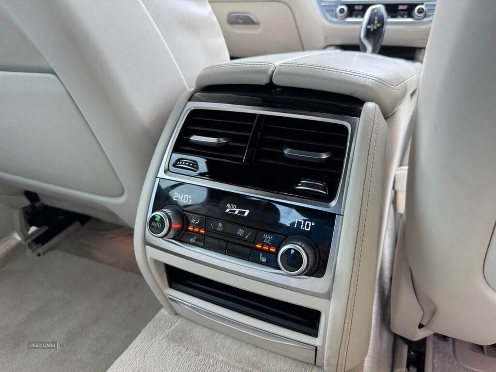 Sep 2016 BMW 7 Series 730d M Sport 4dr Auto