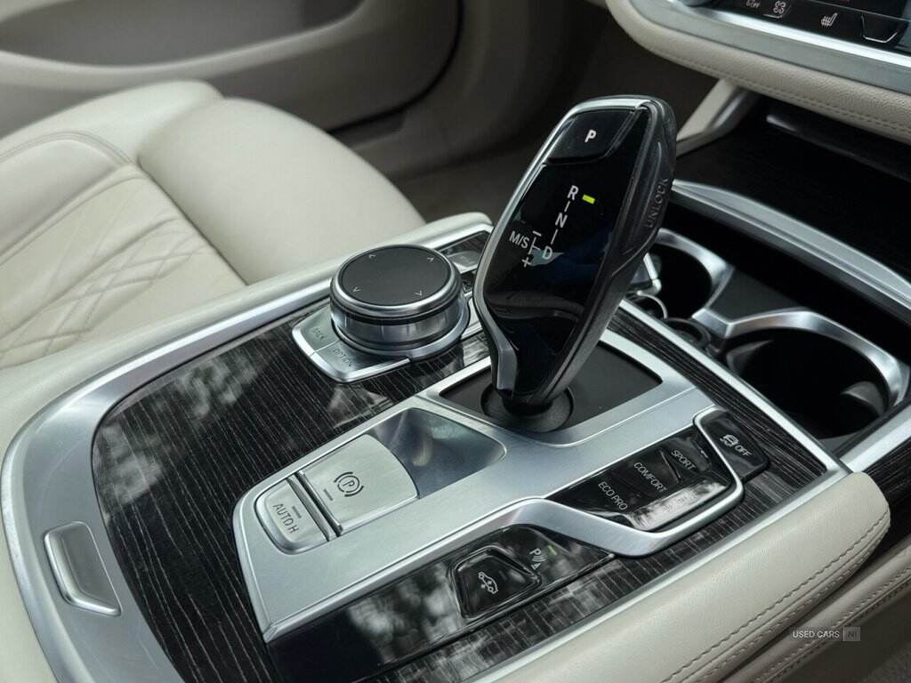 Sep 2016 BMW 7 Series 730d M Sport 4dr Auto