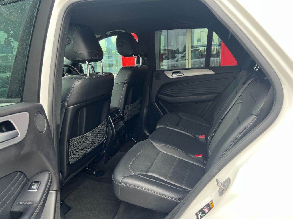 Apr 2018 Mercedes-Benz GLE GLE 250d 4Matic AMG Night Edition 5dr 9G-Tronic