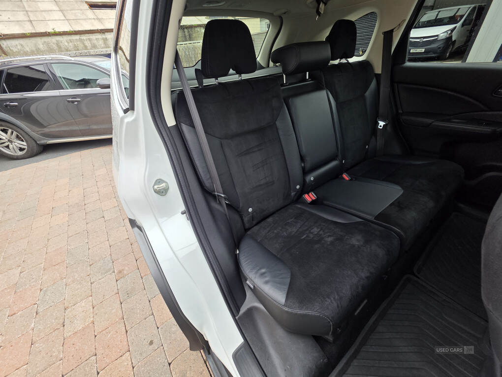 Sep 2013 Honda CR-V 2.2 i-DTEC SR 5dr