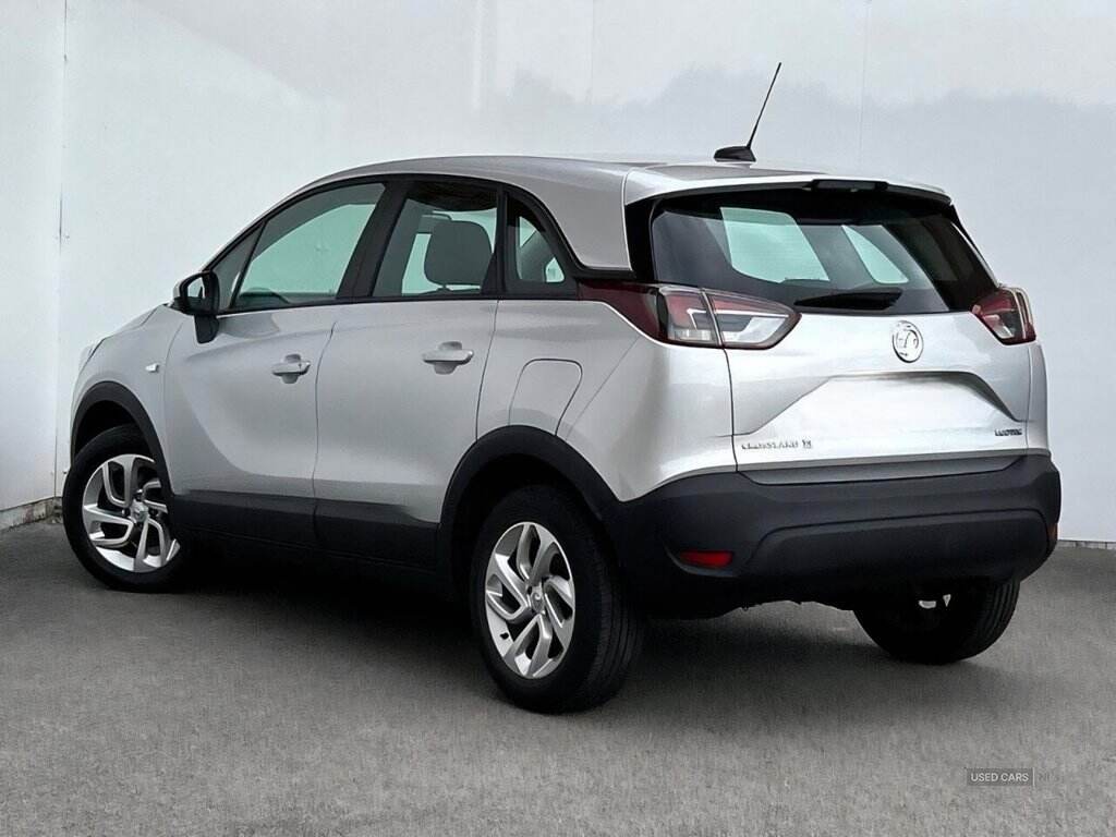 Jan 2018 Vauxhall Crossland X 1.6 Turbo D ecoTec SE 5dr [Start Stop]