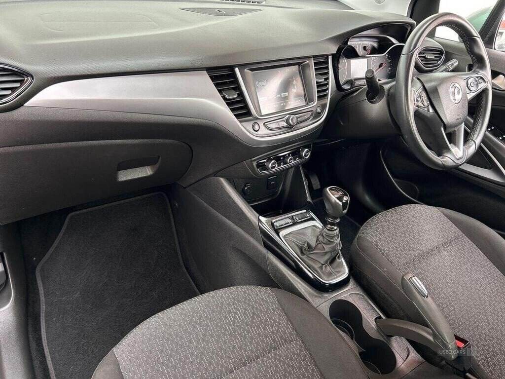 Jan 2018 Vauxhall Crossland X 1.6 Turbo D ecoTec SE 5dr [Start Stop]