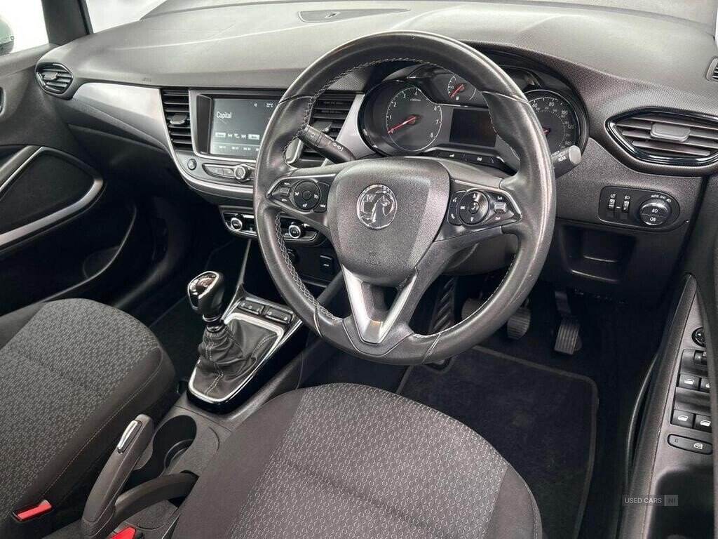 Jan 2018 Vauxhall Crossland X 1.6 Turbo D ecoTec SE 5dr [Start Stop]
