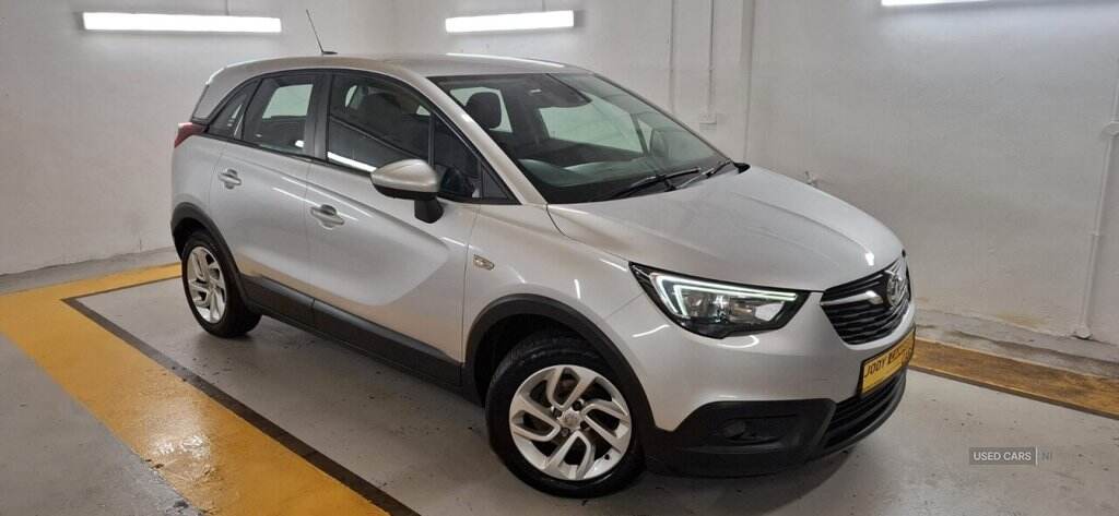 Jan 2018 Vauxhall Crossland X 1.6 Turbo D ecoTec SE 5dr [Start Stop]