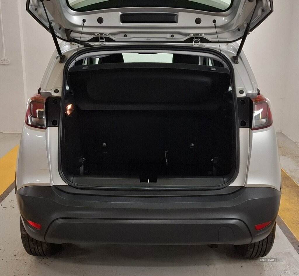 Jan 2018 Vauxhall Crossland X 1.6 Turbo D ecoTec SE 5dr [Start Stop]