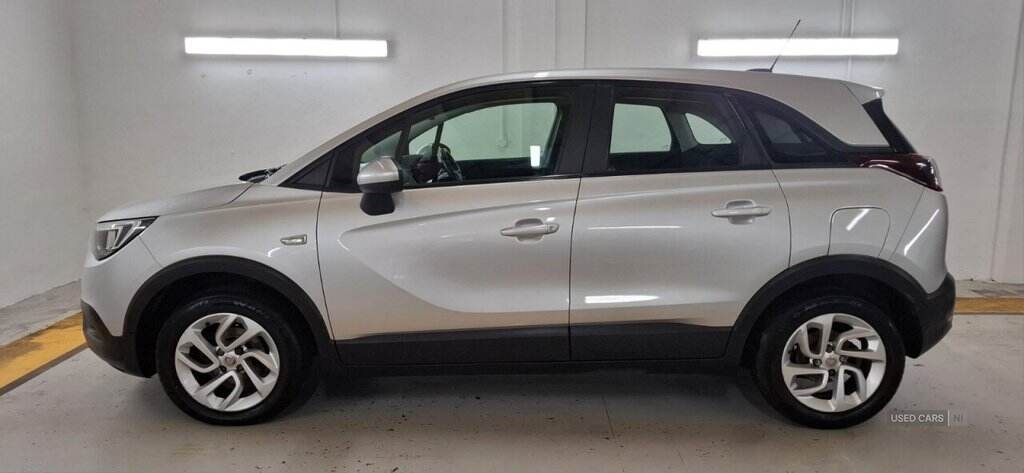 Jan 2018 Vauxhall Crossland X 1.6 Turbo D ecoTec SE 5dr [Start Stop]