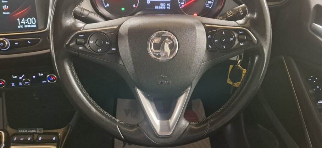 Jan 2018 Vauxhall Crossland X 1.6 Turbo D ecoTec SE 5dr [Start Stop]